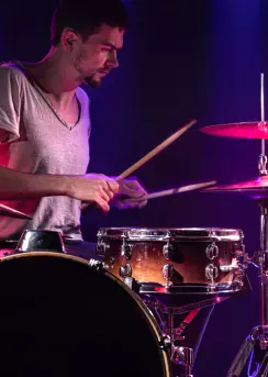 güzel sanatlara hazırlık kursu fiyatları